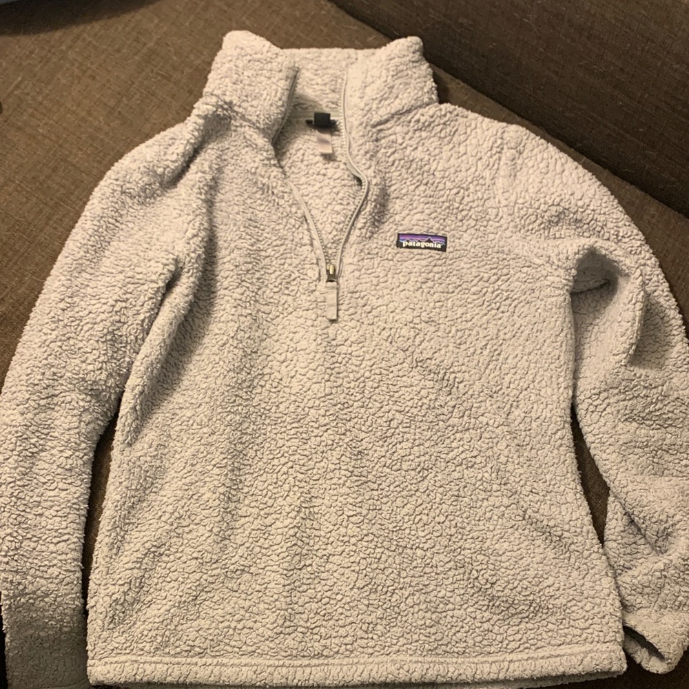 Patagonia Light Gray Fleece quarter zip